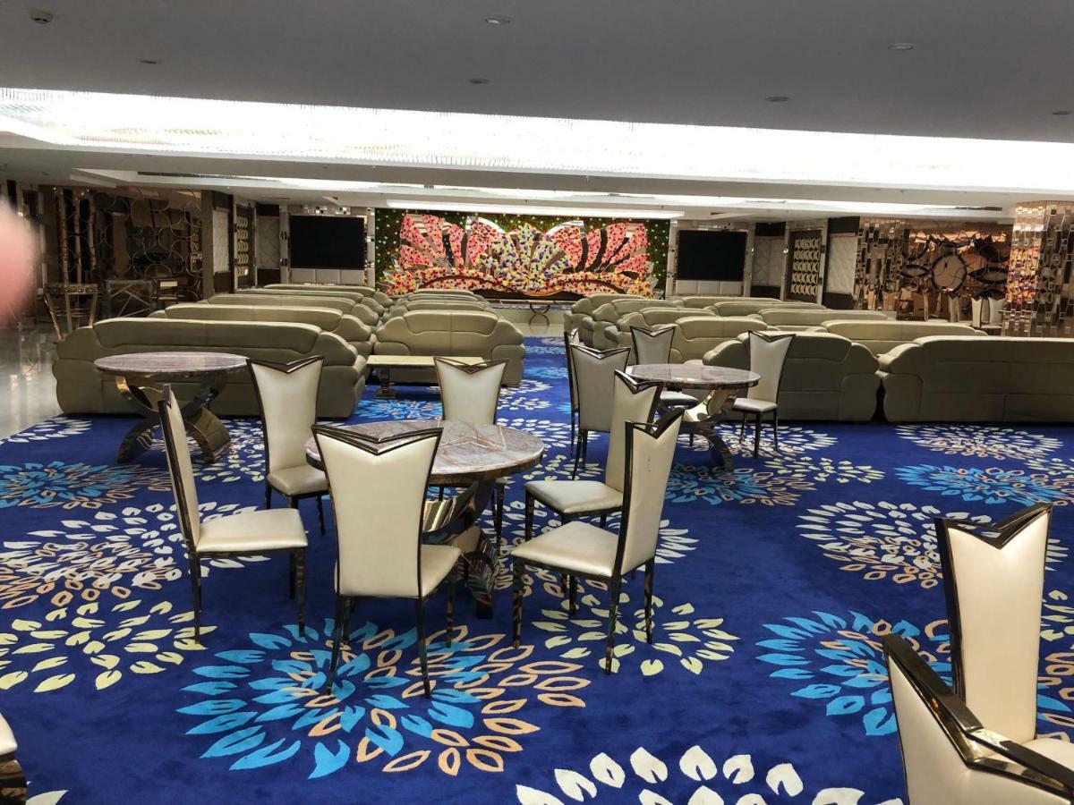 Royal Imperio Hotel Фаридабад Екстериор снимка